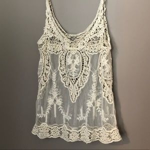 Light mesh & lace top